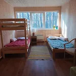 Maenni Puhkebaas *