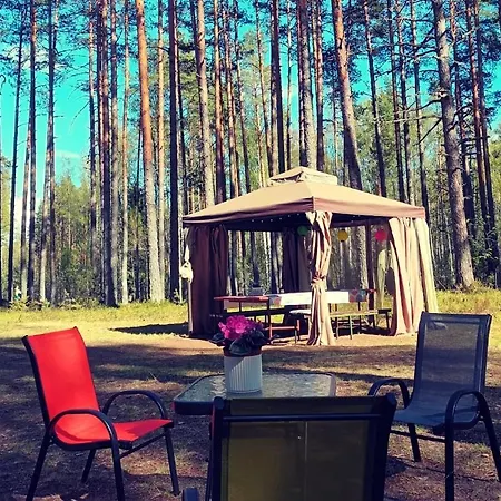 Séjour chez l'habitant Maenni Puhkebaas