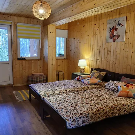 Séjour chez l'habitant Maenni Puhkebaas