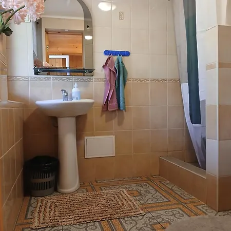 Maenni Puhkebaas Karjamaa