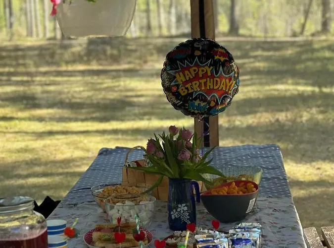 Δωμάτια σε οικογενειακή κατοικία Maenni Puhkebaas *