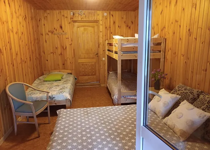 Maenni Puhkebaas Δωμάτια σε οικογενειακή κατοικία *