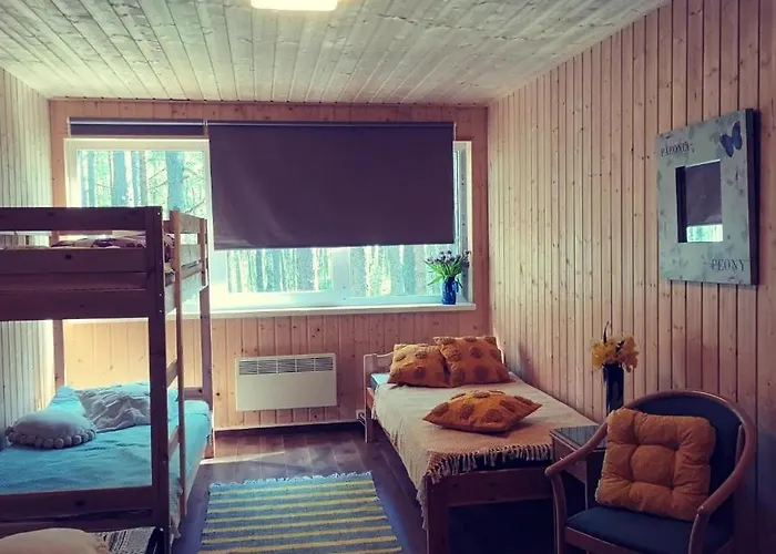 Maenni Puhkebaas * Karjamaa