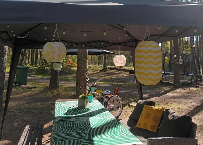 Maenni Puhkebaas Karjamaa