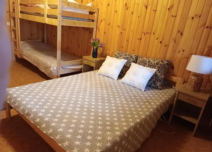 Maenni Puhkebaas * Karjamaa